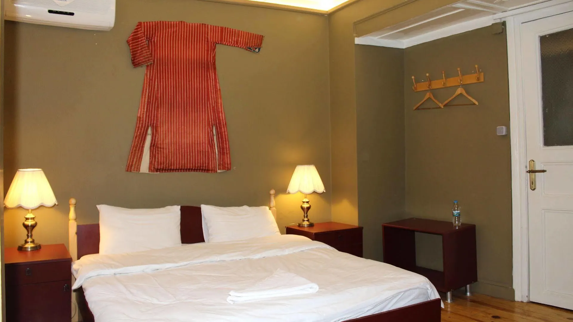 Mansion By Cheers Hotel Istanboel